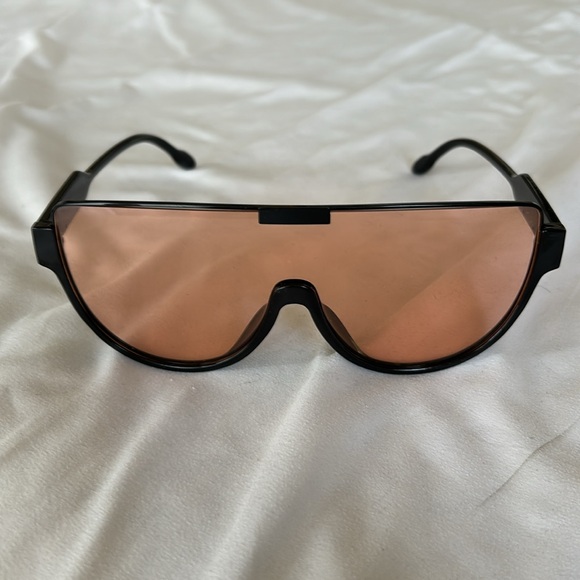 Sunglasses - Picture 2 of 4